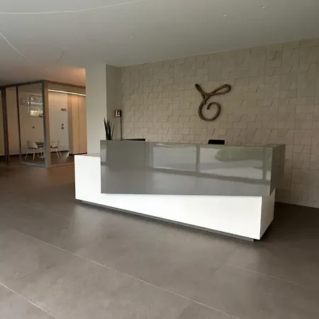 Apartment Design With Private Terrace